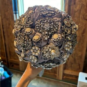 Silver brooch bouquet